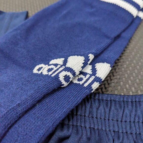 Ronaldo #7 Al Nassr FC Youth Kit - Picture 5 of 12